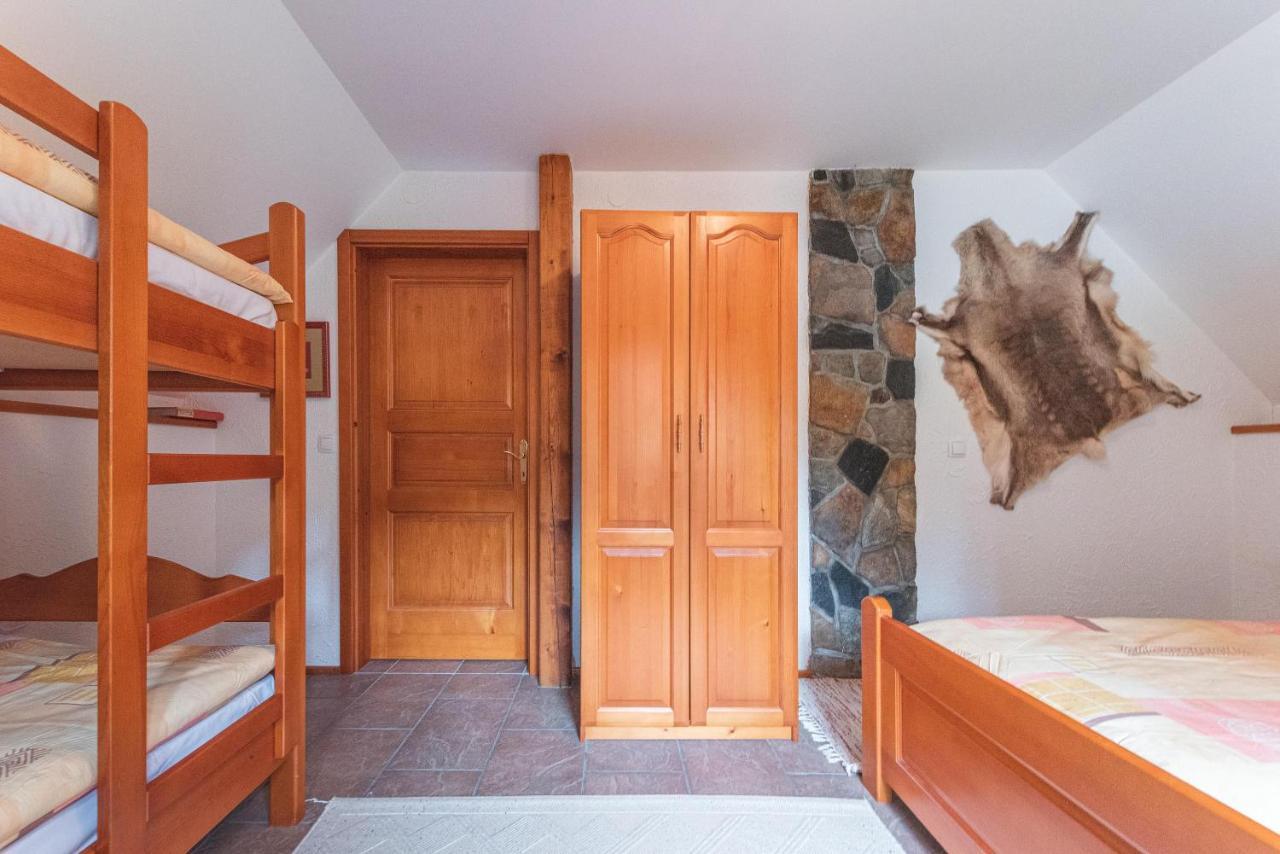 Pohorje House 2 Four Appartmetns Oplotnica Eksteriør bilde